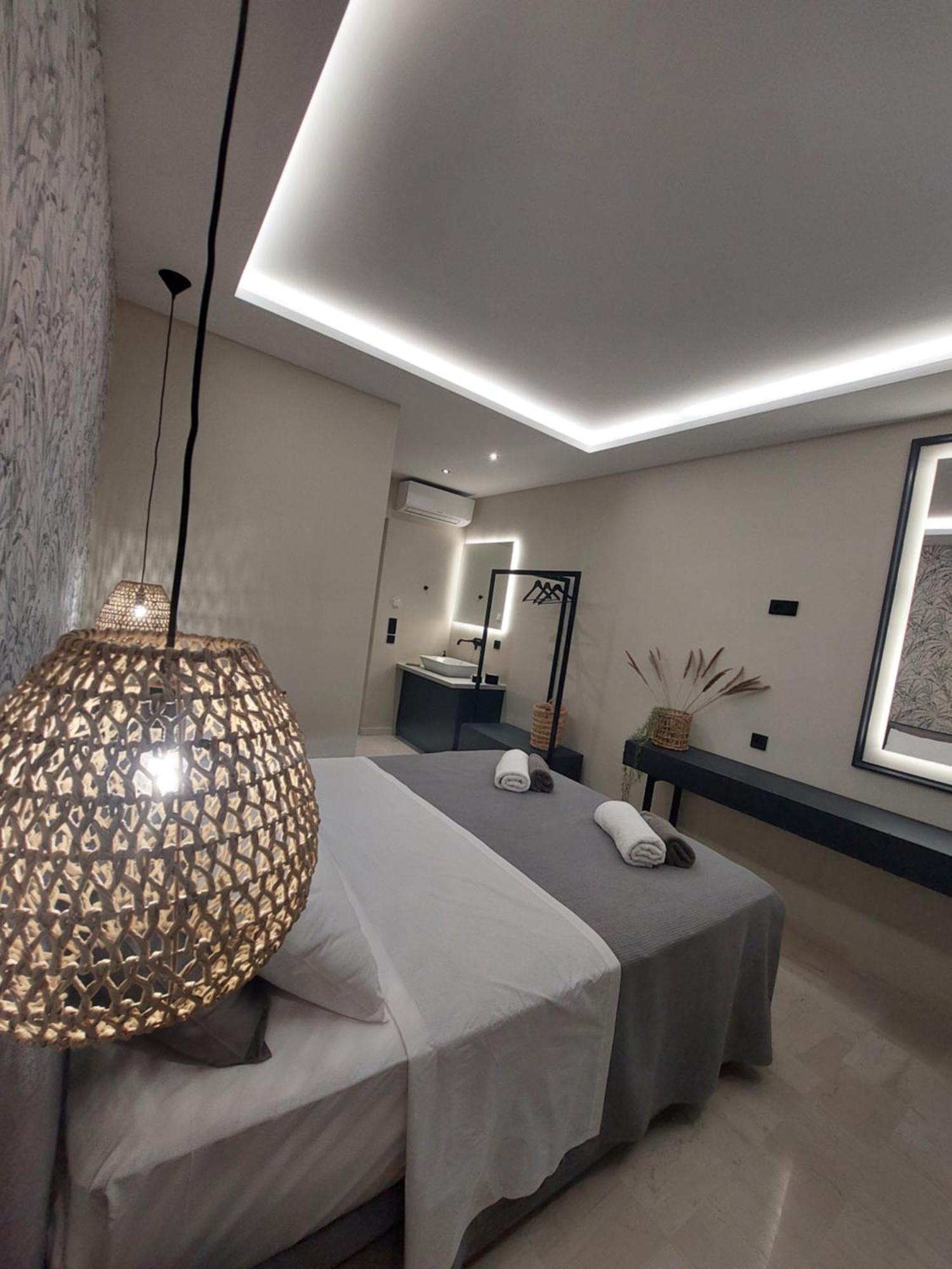 Nastazia Studios Laganas Bagian luar foto